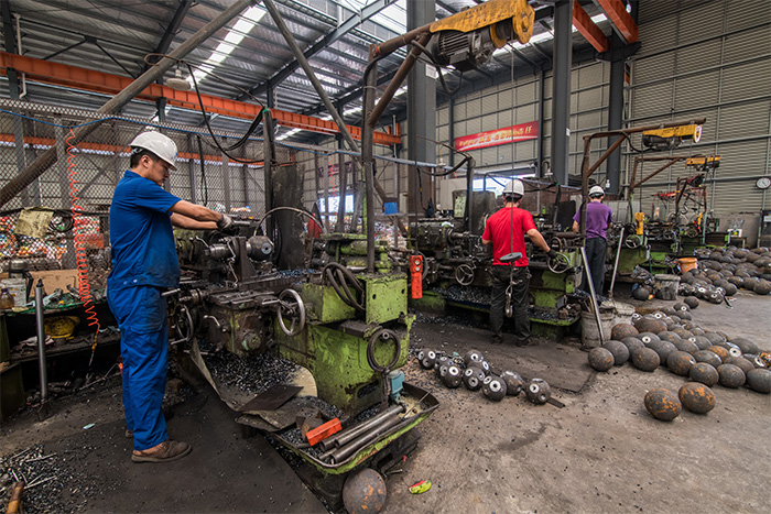 巴南网架配件车间